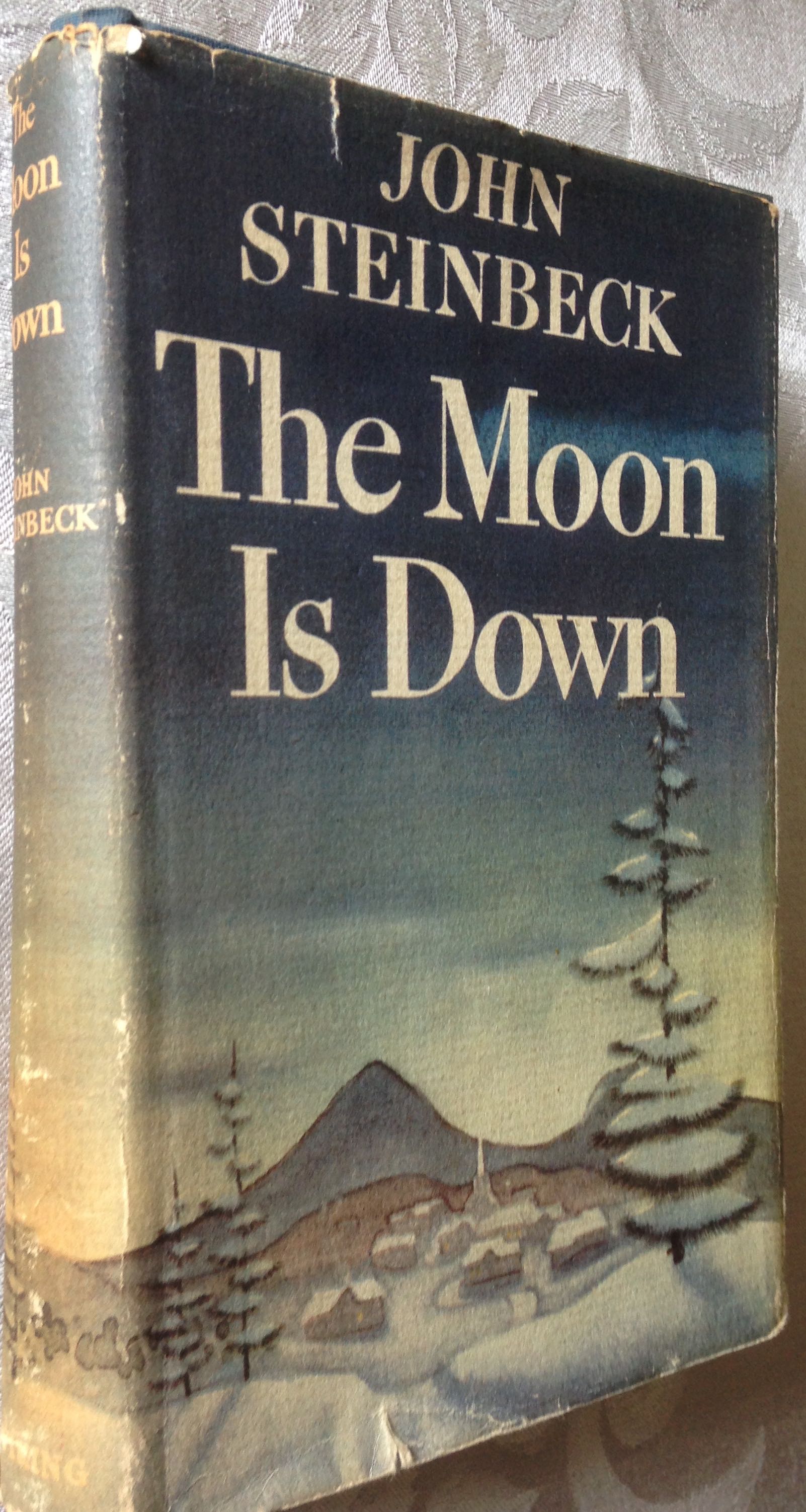 steinbeck the moon is down steinbeck the moon is down